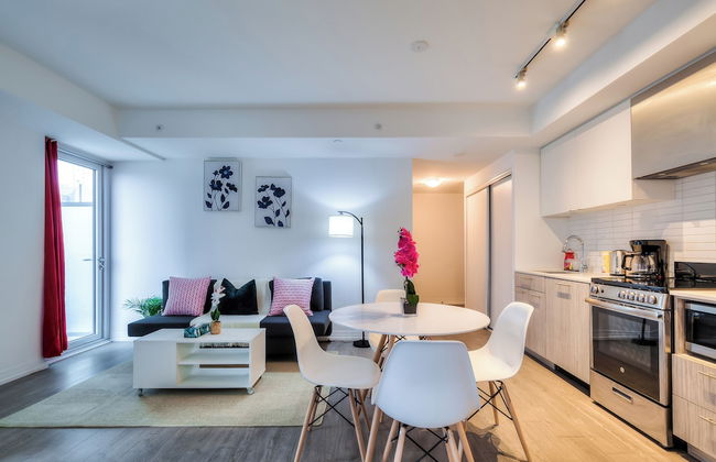 Panorama Suites Downtown Toronto - Photo 7