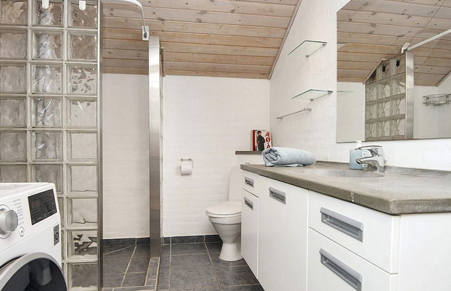 8 Person Holiday Home in Lemvig - Foto 9