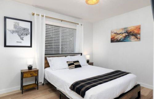 Lone Star Luxe - Heated Pool - Game room - Mini-Golf & Bar - Foto 31