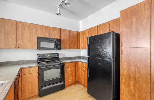 Downtown Bellevue 2BR w WD Storage nr Shops SEA-318 - Foto 6