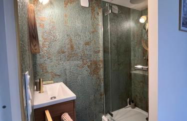 La provence avec piscine privative en campagne - Photo 22