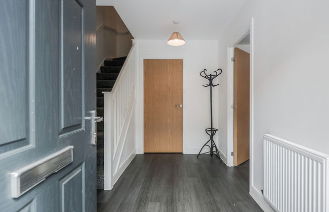 Beautiful 3-bed Apartment in Romford - Photo 8