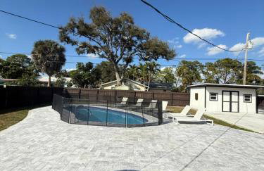 Bright, Modern Home Close to Great Beaches! - Foto 7