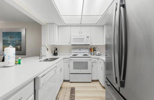 Palm Bay Club by Beachside Management - Photo 52