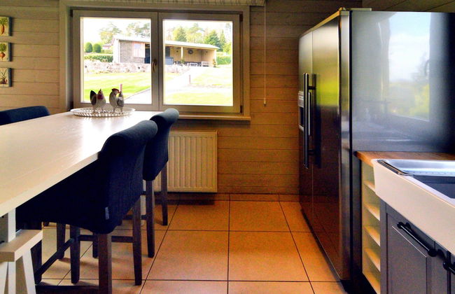 Luxurious Villa with Sauna, Hot Tub, Recreation Room, Large Enclosed Garden - Foto 14