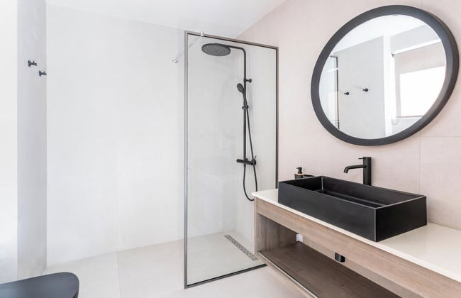 Villa Vel Aegina - Photo 41