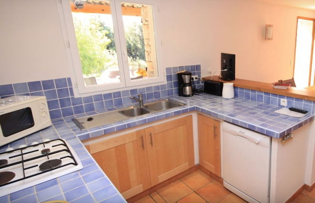 Villa Sanchez - Photo 4