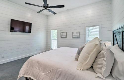 All-Encompassing Lakehouse with Modern Accents! - Foto 19