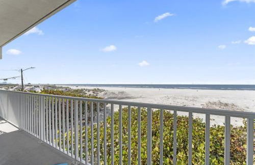 Beachfront 3-Bed I Location! Stunning Sunsets - Foto 30