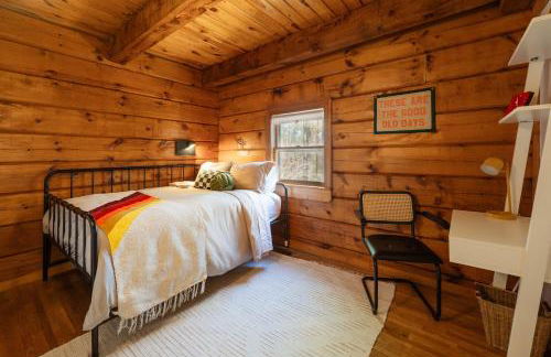 Stay Near Old Rag/White Oak Falls - Cozy Log Cabin - Foto 26