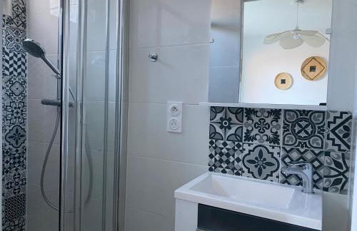 L'écrin vert - Wifi - Netflix - Climatisation - Parking Gratuit - Foto 9