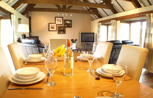 Polean Farm Cottages - Photo 36