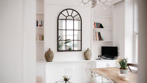 3 Bedroom House in Kew Gardens - Foto 2