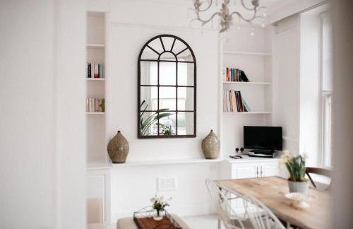 3 Bedroom House in Kew Gardens - Foto 2