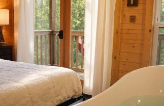 Treehouse Place at Deer Ridge Ole Mill - Foto 5