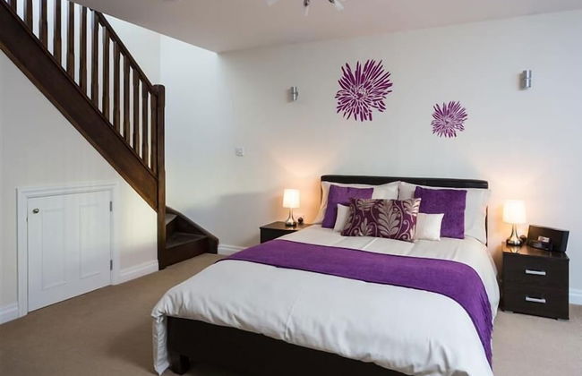 The Light Well - Photo 3