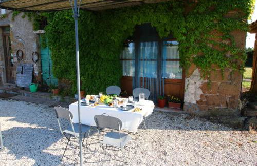 Romantic Farmhouse with Pool - Foto 29