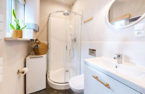 Domek lubiana180 WABI SABI w lesie jacuzzi sauna kominek - drewno w cenie pobytu - nad jeziorem Kaszuby pieski tylko do 10kg za dodatkową opłatą - Foto 44