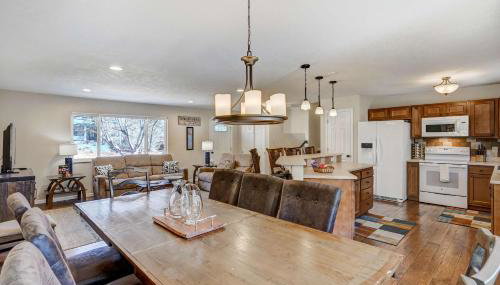 Crestpoint Court Family Multi-Level Near UCCS & BBQ - Foto 2