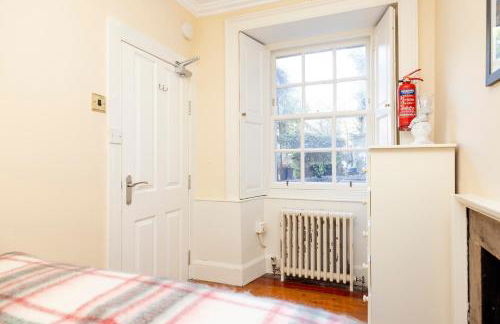 JOIVY Beautiful apartment, private garden, Calton Hill - Foto 48