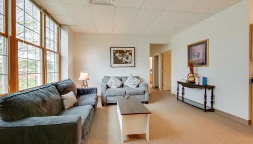 20 Mi to Dtwn Pittsburgh Pet-Friendly Apartment - Photo 5