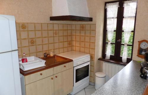 Maison avec jardin, idéal famille, à Bransat - FR-1-489-38 - Foto 7