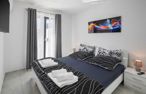 3 Bedroom Amazing Home In Musales - Photo 22