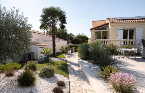 APPARTEMENT INDÉPENDANT 80M² DANS VILLA - Foto 1