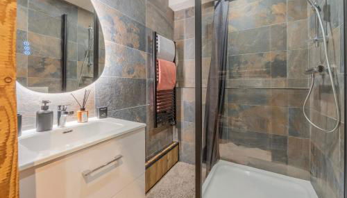 Chalet studio Megève enface des remontées mécaniques et parking gratuit - Photo 3