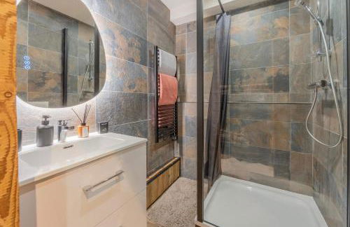 Chalet studio Megève enface des remontées mécaniques et parking gratuit - Foto 3