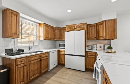 Aubie's Hangout - Walk to Downtown & Campus! - Foto 28