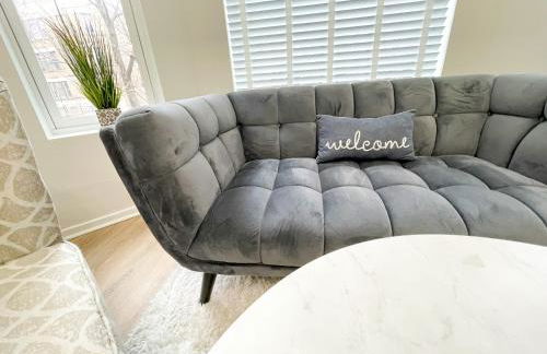 Wrigleyville Friends Unit - 5bdrm - Foto 1