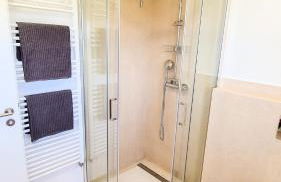 Modernes Haus mit spektakulärem Meerblick und Pool - Foto 19