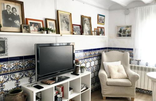 Charming House in El Poyo del Cid with Garden and Terrace - Foto 21