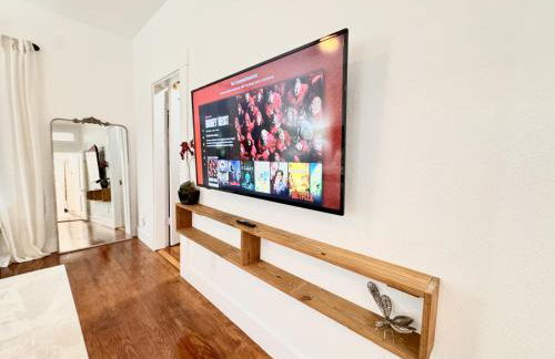 The River City Haven- Cozy, Spacious Home Near Downtown - Foto 1