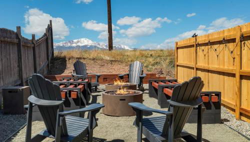 Rockies Rainbow Road Hot Tub Pikes Peak Views Pac Man - Foto 5