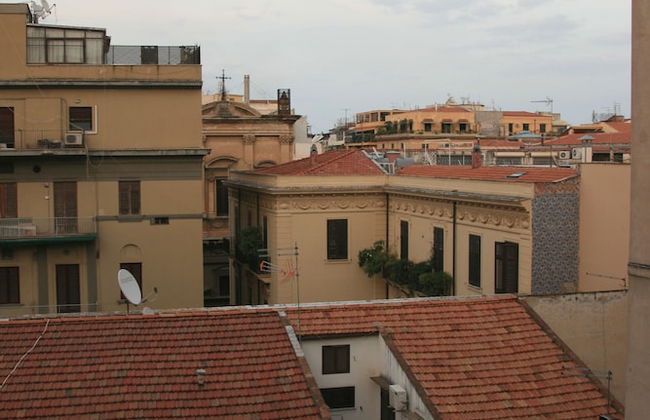 Castelnuovo Rooms - Photo 25