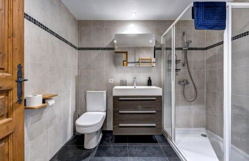 Tiny Chalet - near to Servoz train station - Foto 10