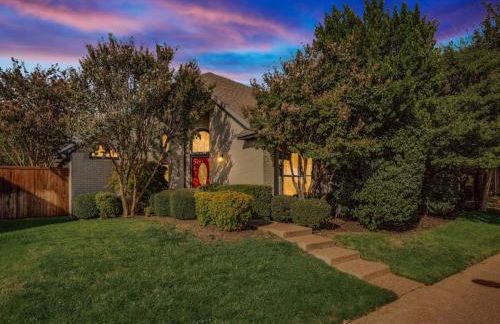 3-BD 2-BA Northern Dallas Retreat Hot Tub and BBQ - Photo 45