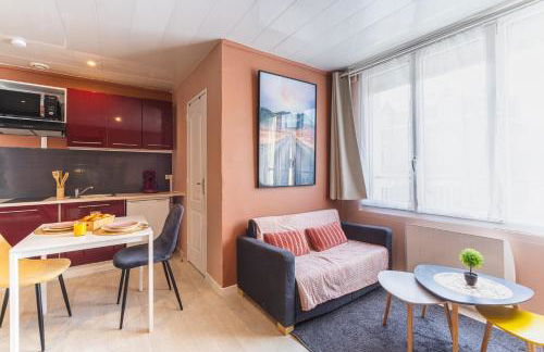 L'IMPERIAL - NETFLIX I BILLARD I WIFI I CENTRE-VILLE - Cosy & Confort & Design - Foto 6