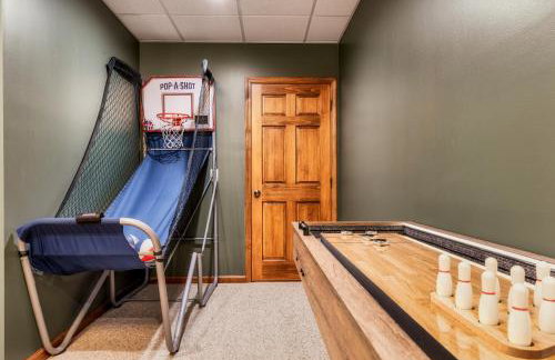 The Moondance Cabin by Lightfoot Stays Vacation Rentals - Photo 108