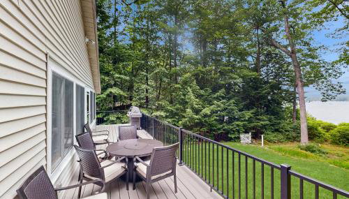 Dockside Drift - Photo 5