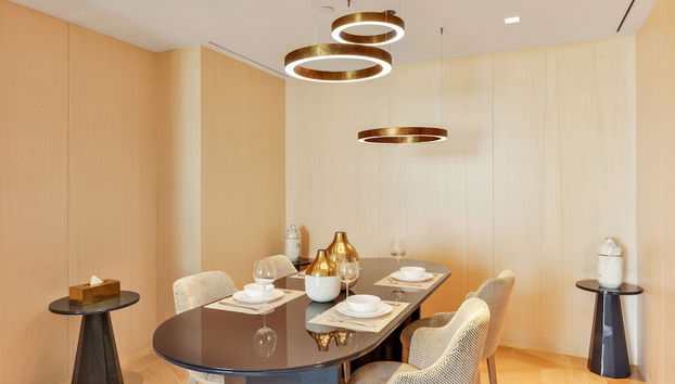 Maison Privee - Elegant Apt with Sea Views at FIVE Palm Jumeirah - Foto 4, Servicio de comidas en la habitación