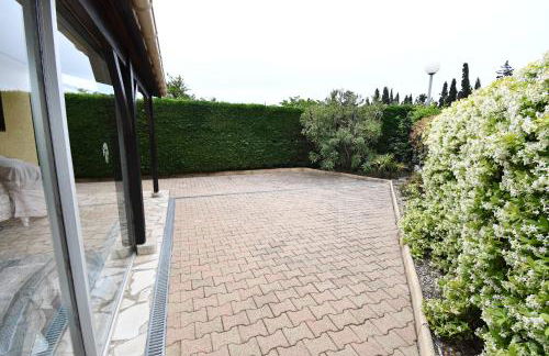 Maison 6 personnes climatisée dans résidence avec piscine à 900 M des plages - Foto 16