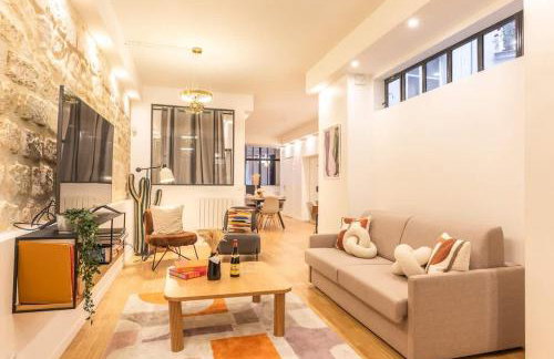 ParisConciergerie - Duplex for 12 with Cinema, 4BR - Foto 1