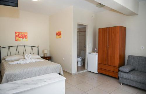 Akrothalassia - Photo 13