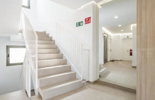 Comfortable apartment near the center by REMS - Photo 32