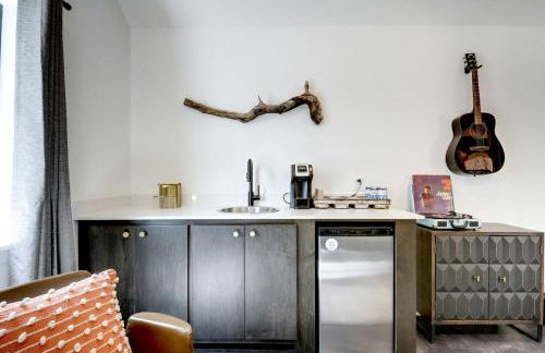 Amazing Texas Hill Country Cabin Rentals for Weekend Getaways near Austin - Foto 11