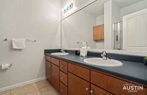 5BR 2BA Austin Hideaway Near SoCo The Domain and Lady Bird Lake by Austin Vacay - Foto 13