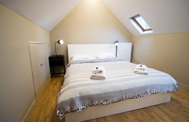 Charming Triplex Near Avenue Louise - Photo 20